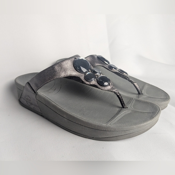 FITFLOP Women Wedge Sandals Flip Flop Size 7 Gray Color Shinny - Picture 1 of 9